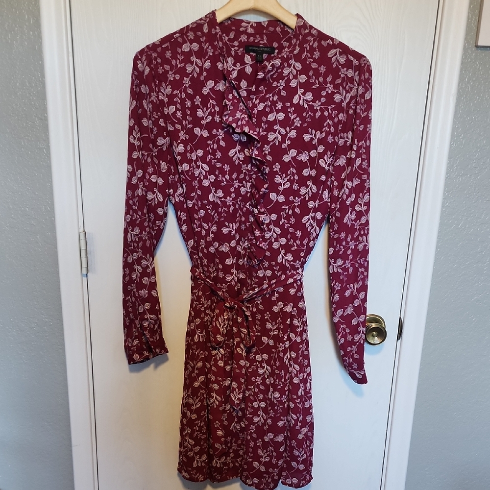 Banana Republic Burgundy Floral Long Sleeve Dress